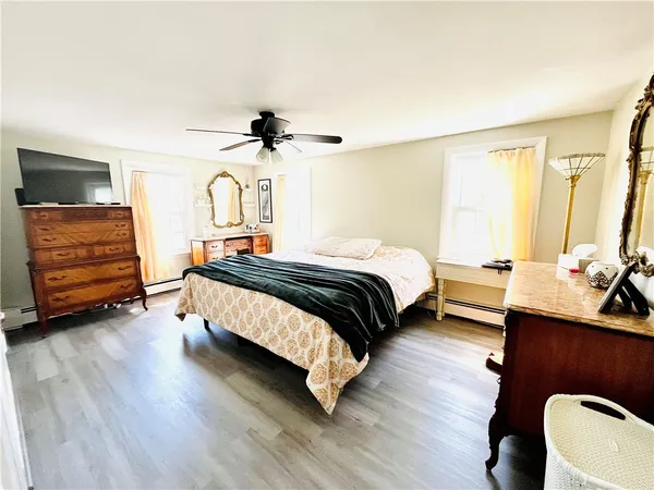 $4,200 | 109 Rogers Avenue, Barrington, RI 02806