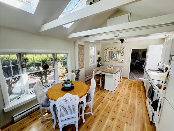 $4,200 | 109 Rogers Avenue, Barrington, RI 02806