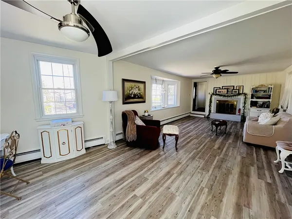 $4,200 | 109 Rogers Avenue, Barrington, RI 02806