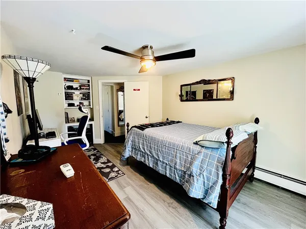 $4,200 | 109 Rogers Avenue, Barrington, RI 02806