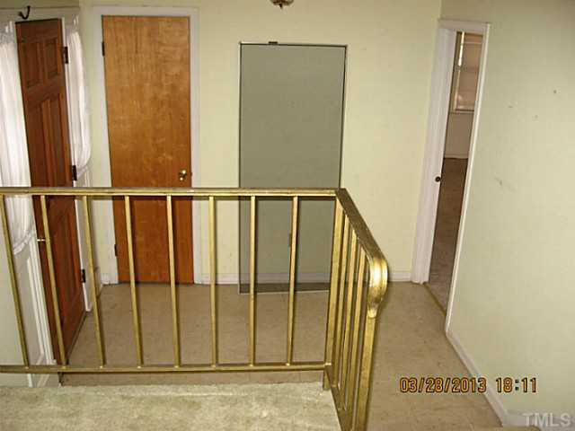 4113 Live Oak Road Raleigh, NC 27604 - Photo 4 of 15 Photo 4