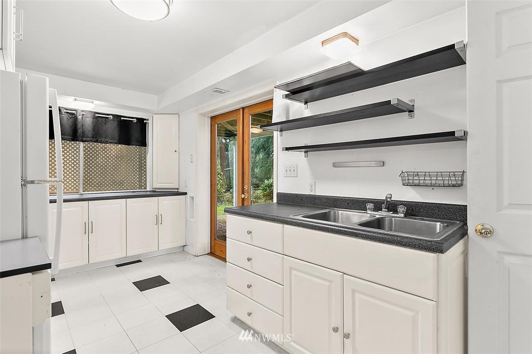 15705 204th Avenue Southeast Renton, WA 98059 - Photo 24 of 40 Gallery Image 24