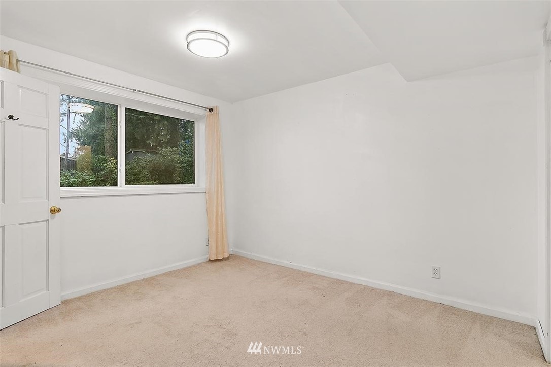 15705 204th Avenue Southeast Renton, WA 98059 - Photo 30 of 40 Gallery Image 30