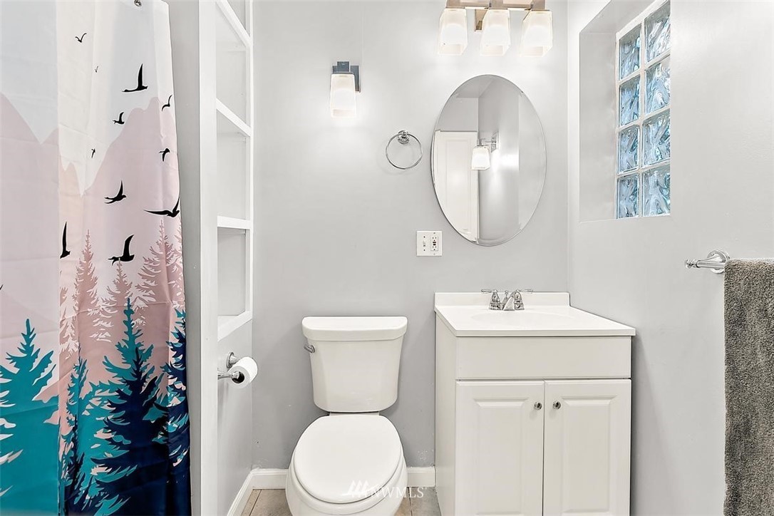 15705 204th Avenue Southeast Renton, WA 98059 - Photo 33 of 40 Gallery Image 33