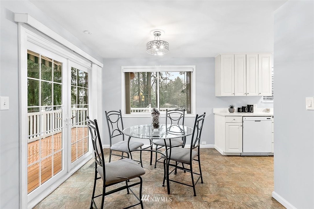 15705 204th Avenue Southeast Renton, WA 98059 - Photo 9 of 40 Gallery Image 9