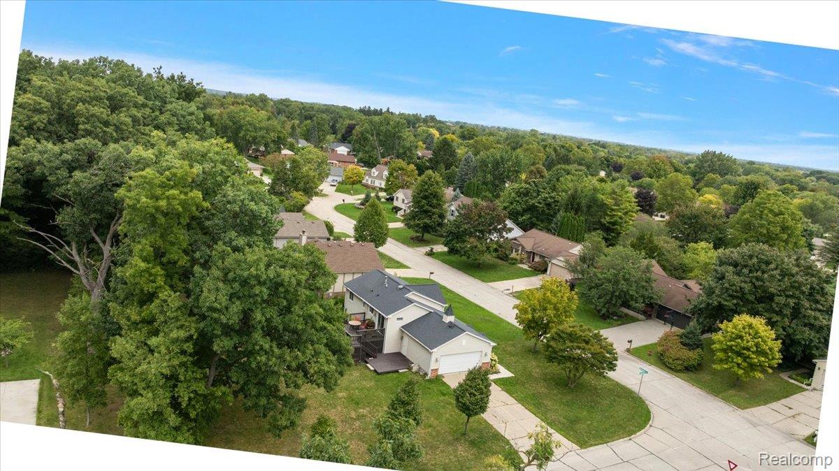 759 Kentucky Drive Rochester, MI 48307 - Photo 43 of 46 16-759 Kentucky-16.jpg