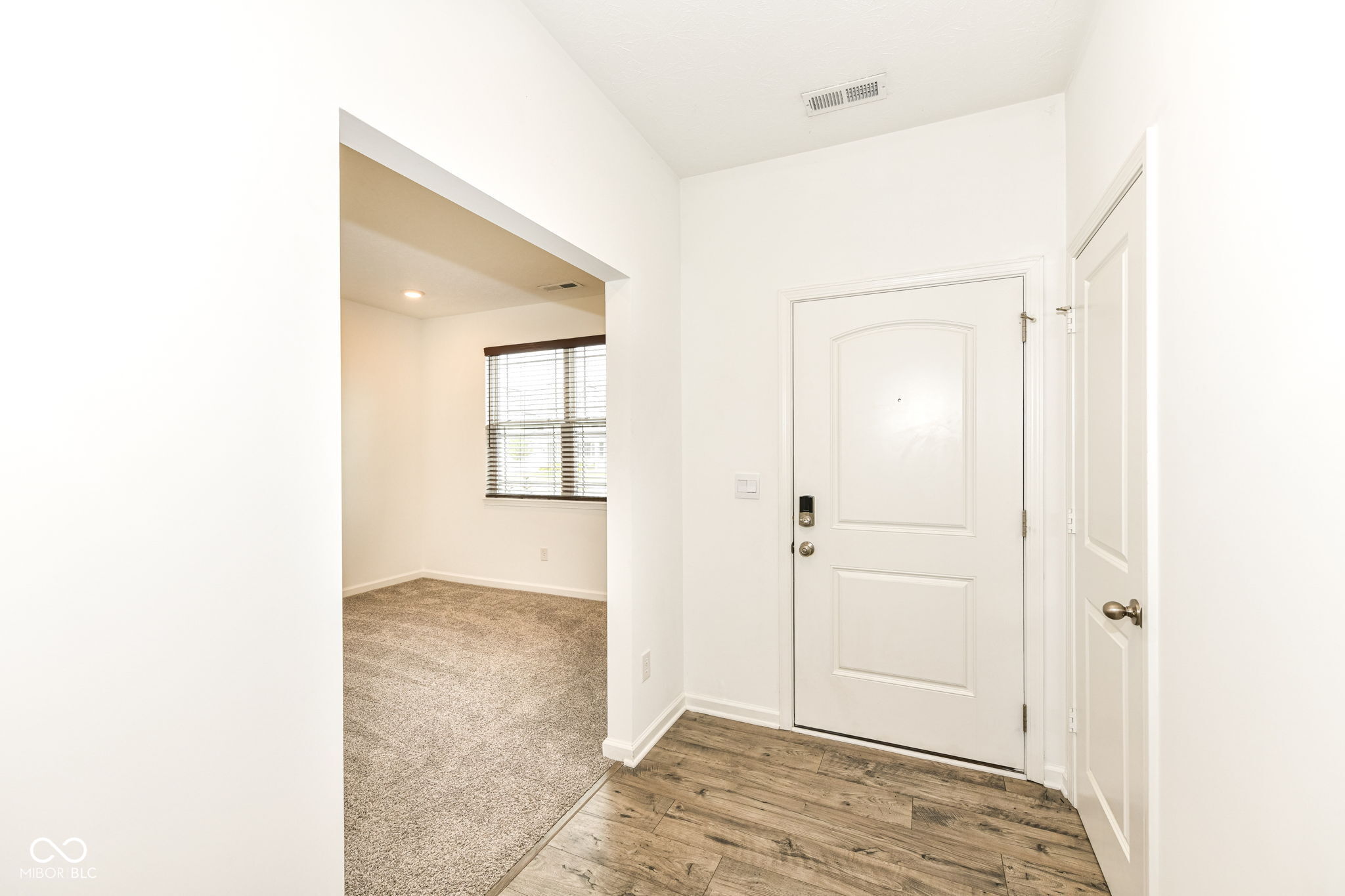 291 Limerick Lane Pendleton, IN 46064 - Photo 3 of 39