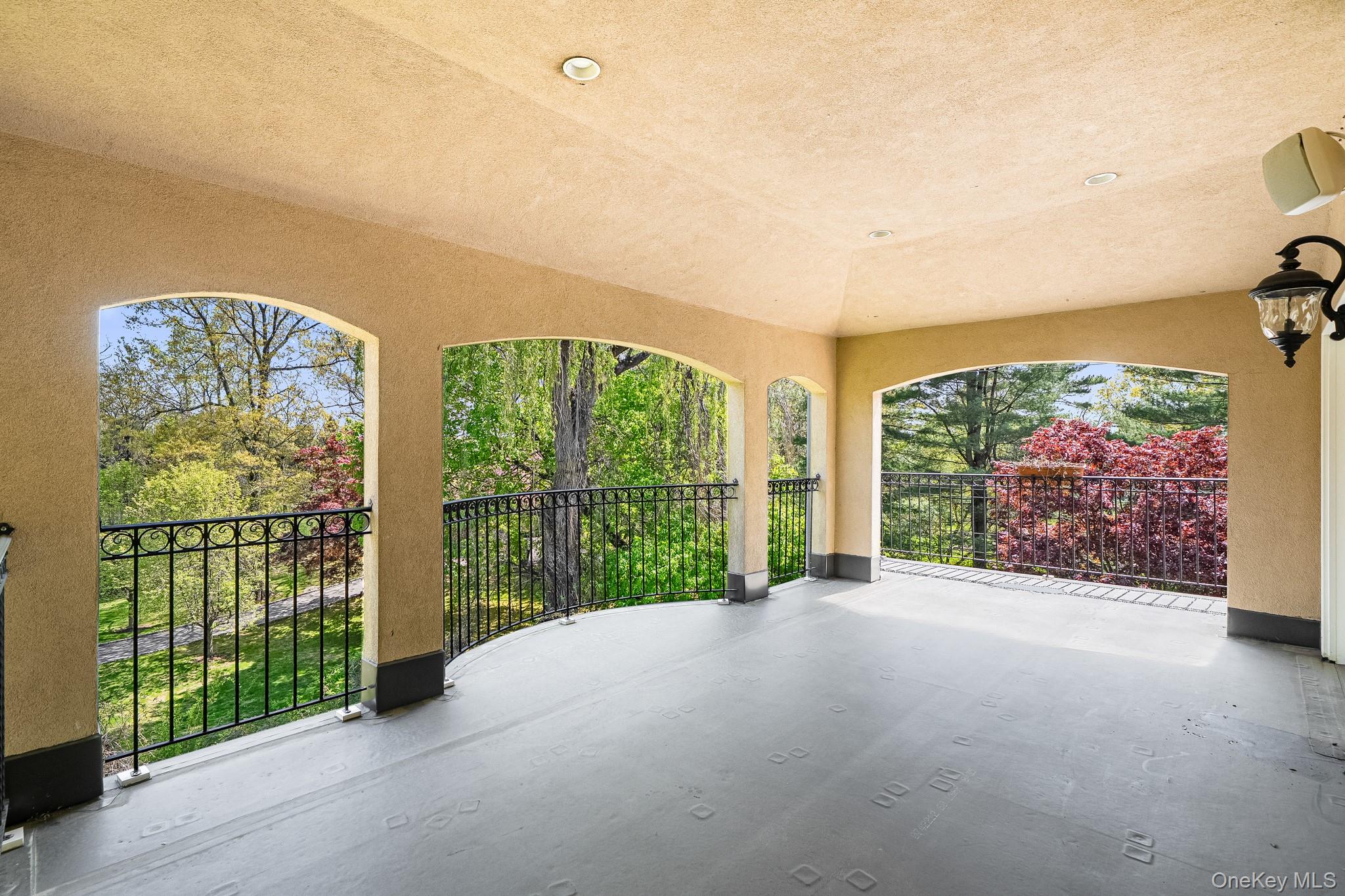 33 Winding Rd Farm Ardsley, NY 10502 - Photo 27 of 50 View of patio