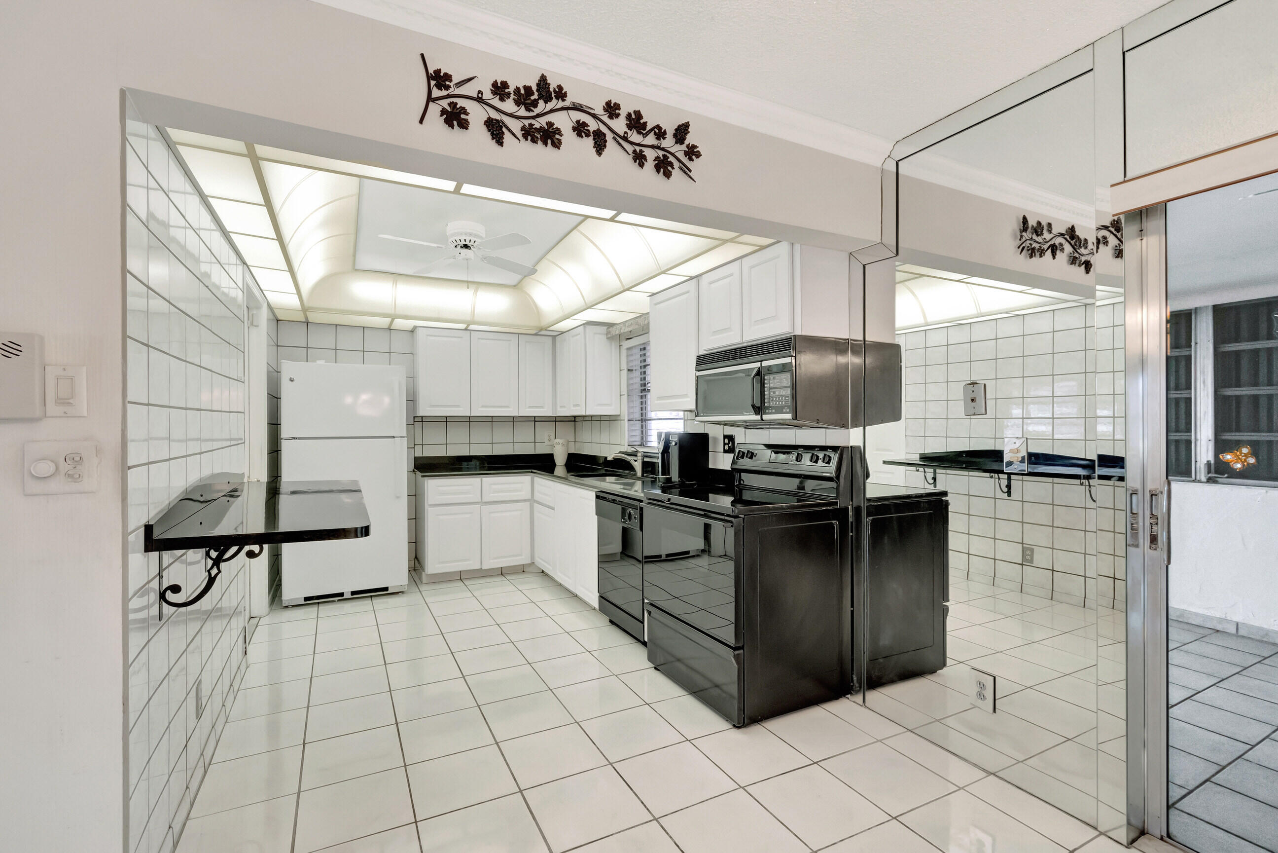 9666 Colorado Court Boca Raton, FL 33434 - Photo 15 of 50 DSC_1068