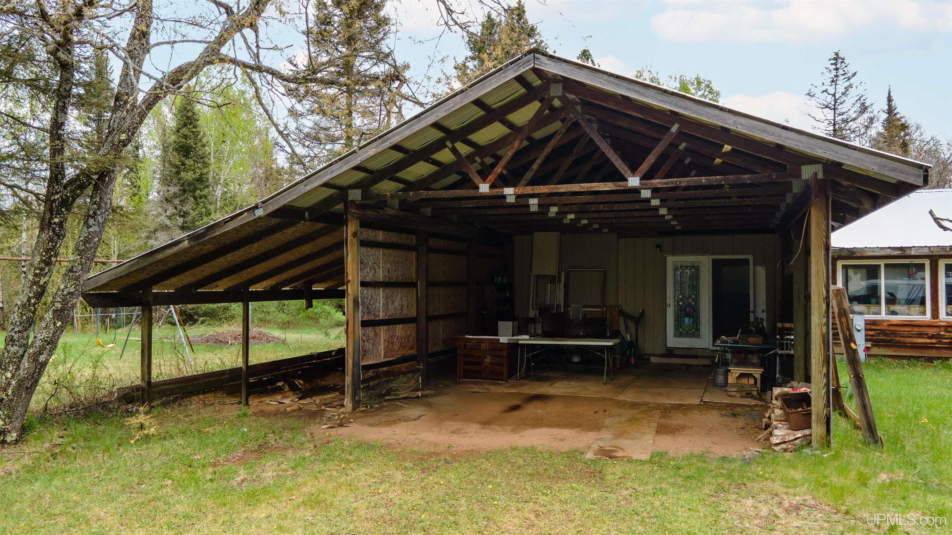 162 Section 6 Road Crystal Falls, MI 49920 - Photo 20 of 37