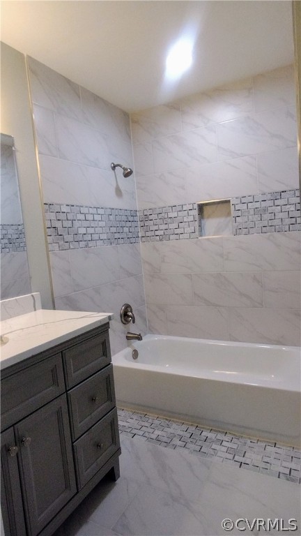 6000 Middlefield Place Chesterfield, VA 23832 - Photo 28 of 32 a bathroom with a bathtub and a sink