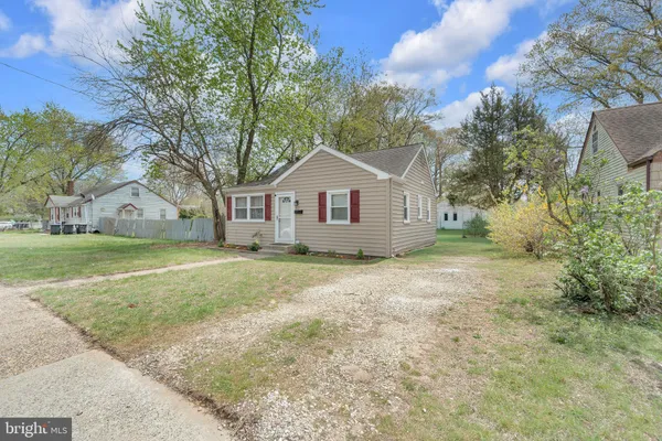 $264,999 | 111 East Park Avenue, Lindenwold, NJ 08021