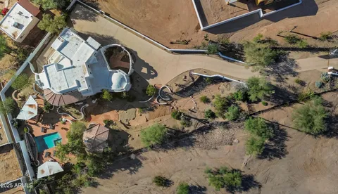 $2,895,000 | 4651 North Alta Hacienda Drive, Phoenix, AZ 85251