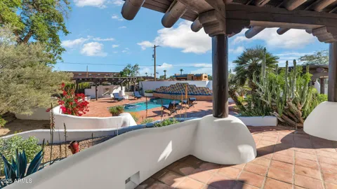 $2,895,000 | 4651 North Alta Hacienda Drive, Phoenix, AZ 85251