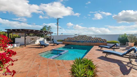 $2,895,000 | 4651 North Alta Hacienda Drive, Phoenix, AZ 85251