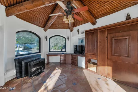 $2,895,000 | 4651 North Alta Hacienda Drive, Phoenix, AZ 85251