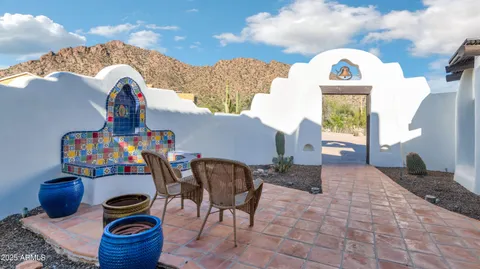 $2,895,000 | 4651 North Alta Hacienda Drive, Phoenix, AZ 85251