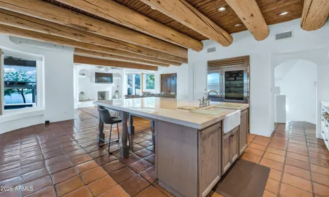 $2,895,000 | 4651 North Alta Hacienda Drive, Phoenix, AZ 85251