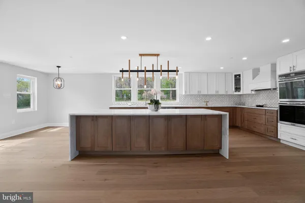 $1,300,000 | 536 Taylor Avenue, Warrington, PA 18976