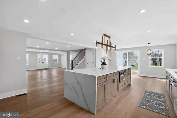 $1,300,000 | 536 Taylor Avenue, Warrington, PA 18976