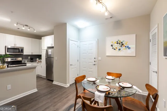 $1,269 | 433 Highland Avenue Northeast, Unit 2 1455, Atlanta, GA 30312