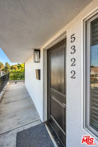 $3,395 | 5322 Weatherford Drive, Los Angeles, CA 90008