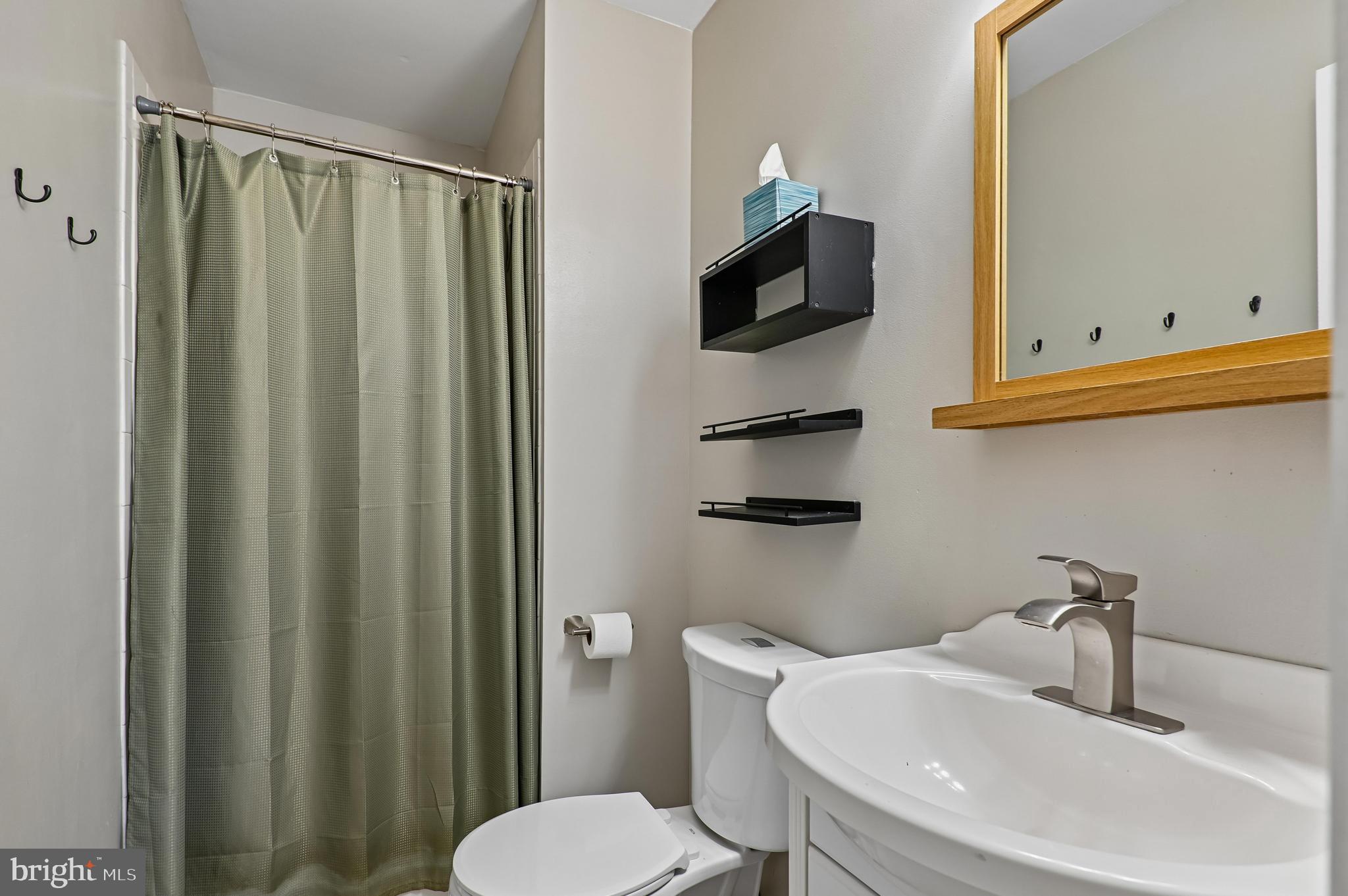 492 Colonial Ridge Lane Arnold, MD 21012 - Photo 23 of 47