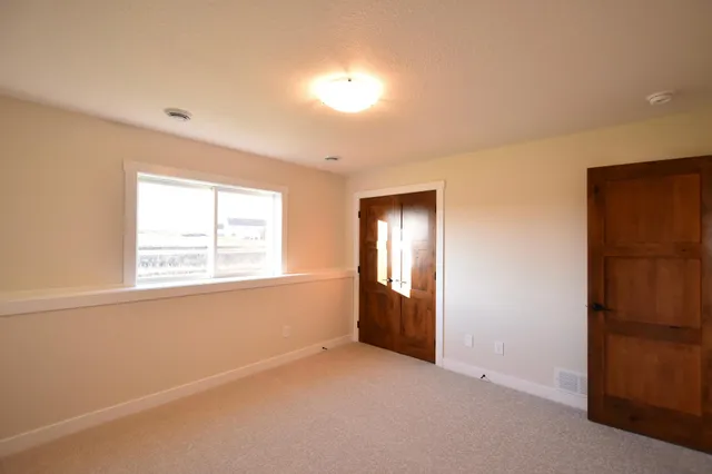 $489,900 | 2215 Elk Run Dr Pine Island Southeast, Pine Island, MN 55963