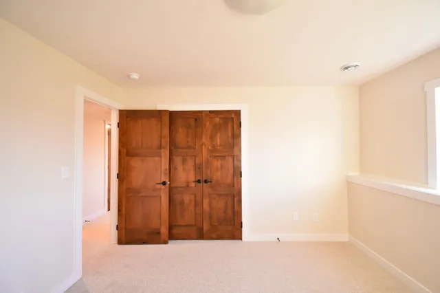 $489,900 | 2215 Elk Run Dr Pine Island Southeast, Pine Island, MN 55963