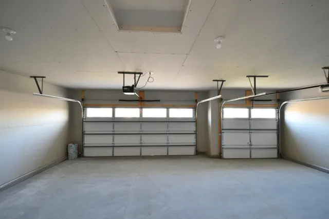 $489,900 | 2215 Elk Run Dr Pine Island Southeast, Pine Island, MN 55963