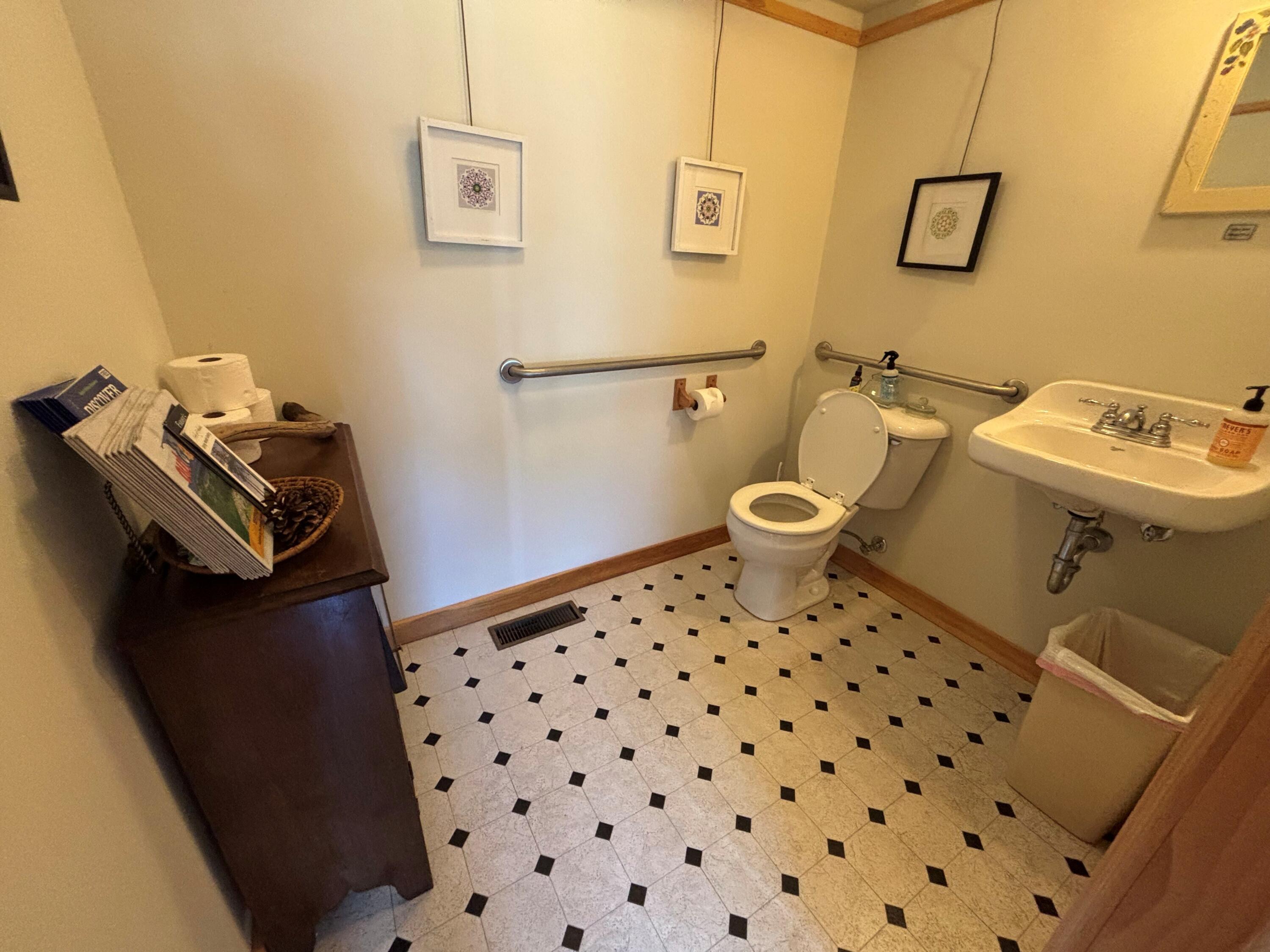 59 Main Street Milbridge, ME 04658 - Photo 19 of 20 Bath