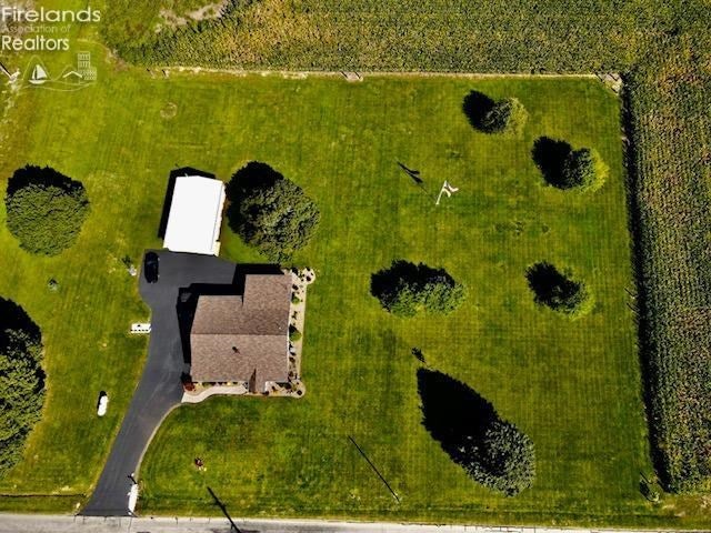 4918 Prairie Road Bellevue, OH 44811 - Photo 4 of 39 Gallery Image 4