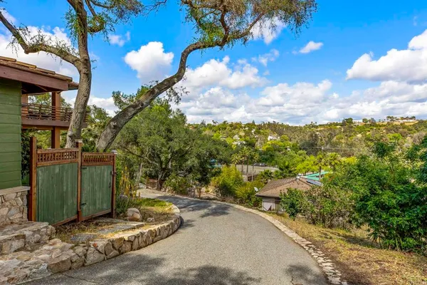 $1,850,000 | 4367 South Mission Road, Fallbrook, CA 92028