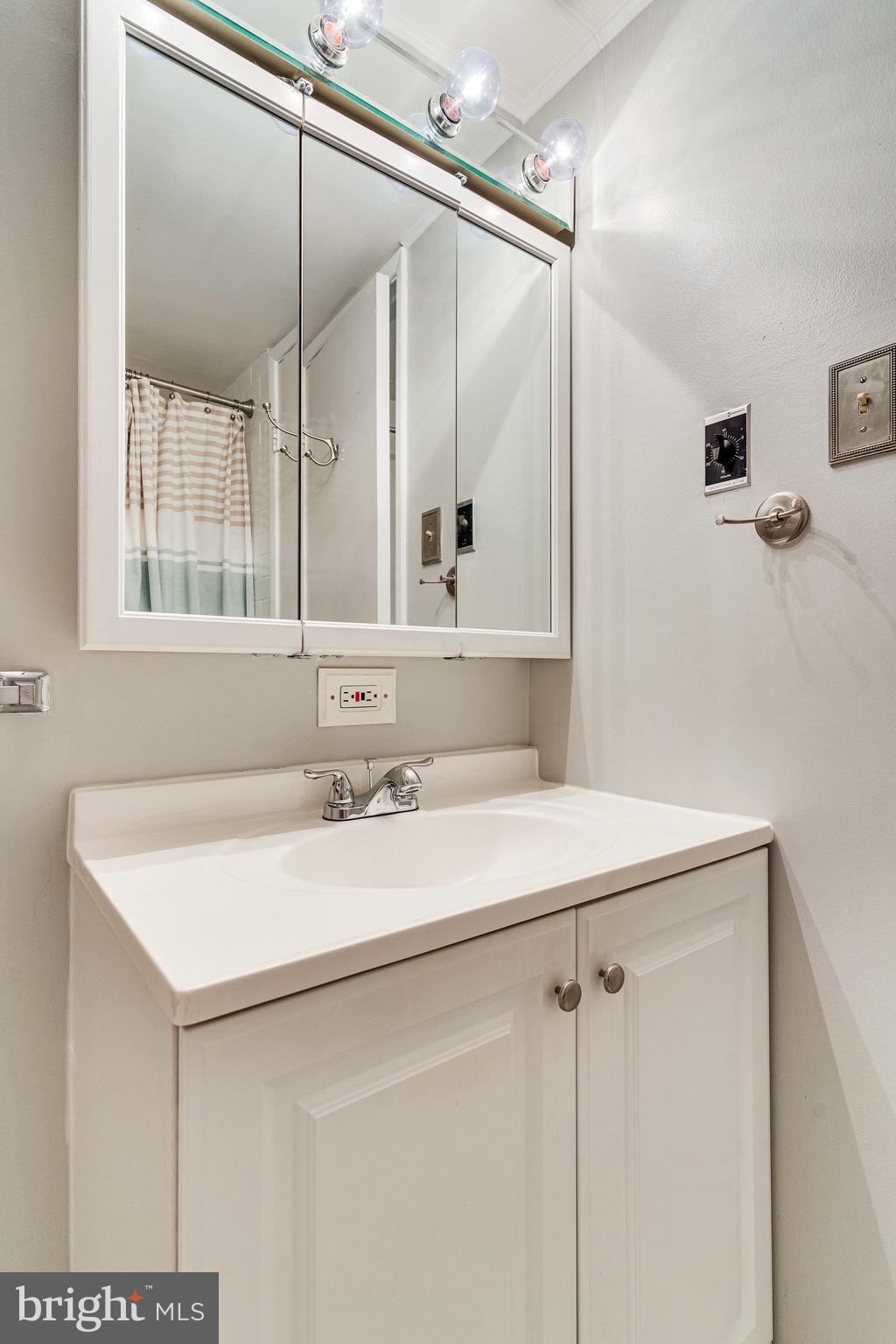 1280 21st Street Northwest, Unit 805 Washington, DC 20036 - Photo 49 of 66
