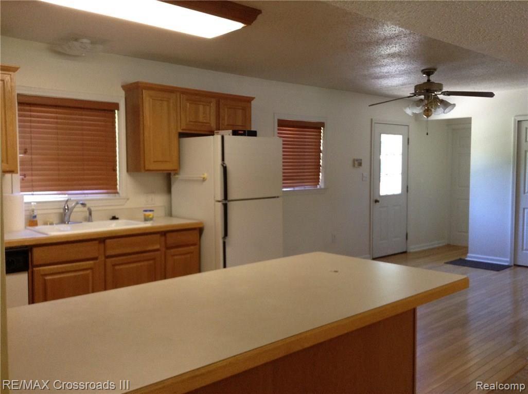 17151 Haggerty Road Belleville, MI 48111 - Photo 5 of 20 IMG_0199 (2).JPG