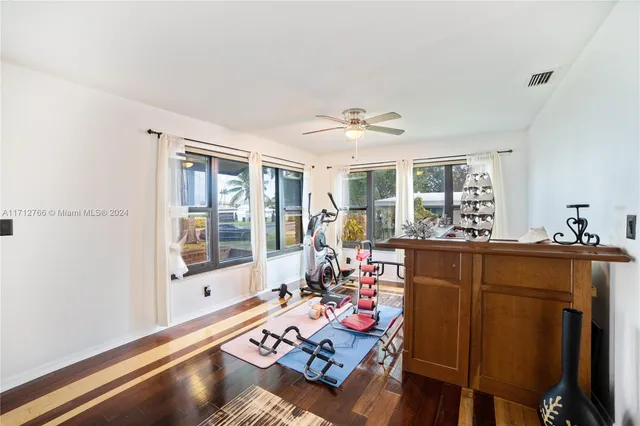 $1,000,000 | 614 Northeast 3rd Street, Dania Beach, FL 33004