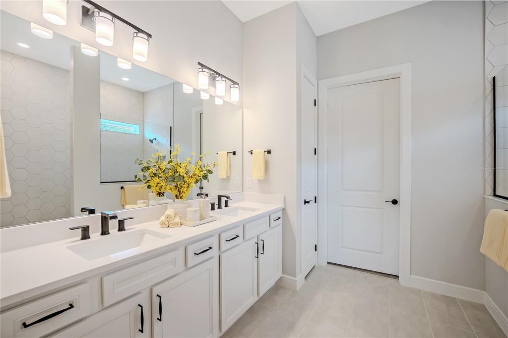 8718 Southwest 59th Ln Road Ocala, FL 34481 - Photo 23 of 38