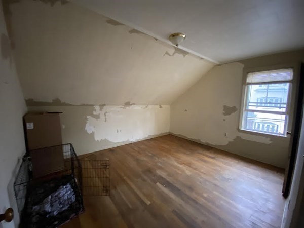 293 Ridge Street Fall River, MA 02721 - Photo 18 of 33