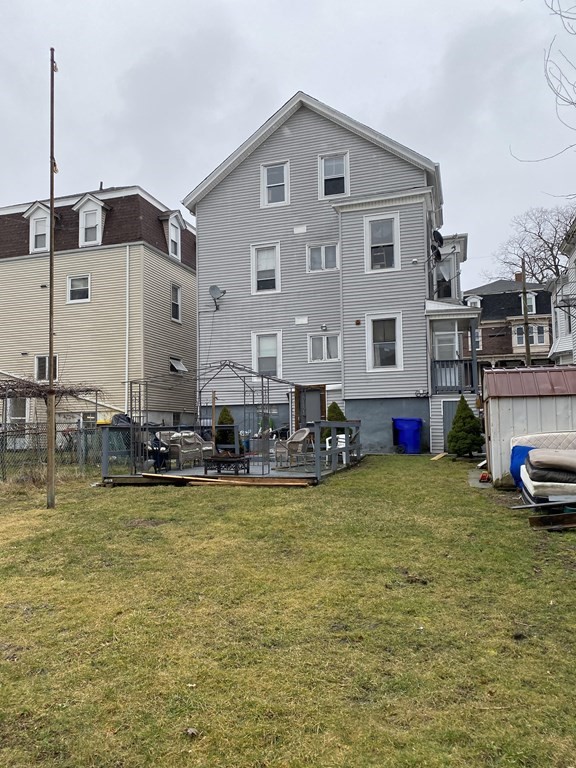 293 Ridge Street Fall River, MA 02721 - Photo 3 of 33
