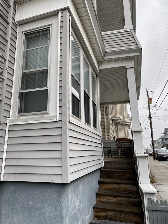 293 Ridge Street Fall River, MA 02721 - Photo 6 of 33