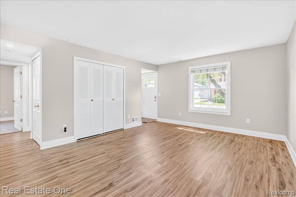 306 Roe Street Plymouth, MI 48170 - Photo 11 of 28
