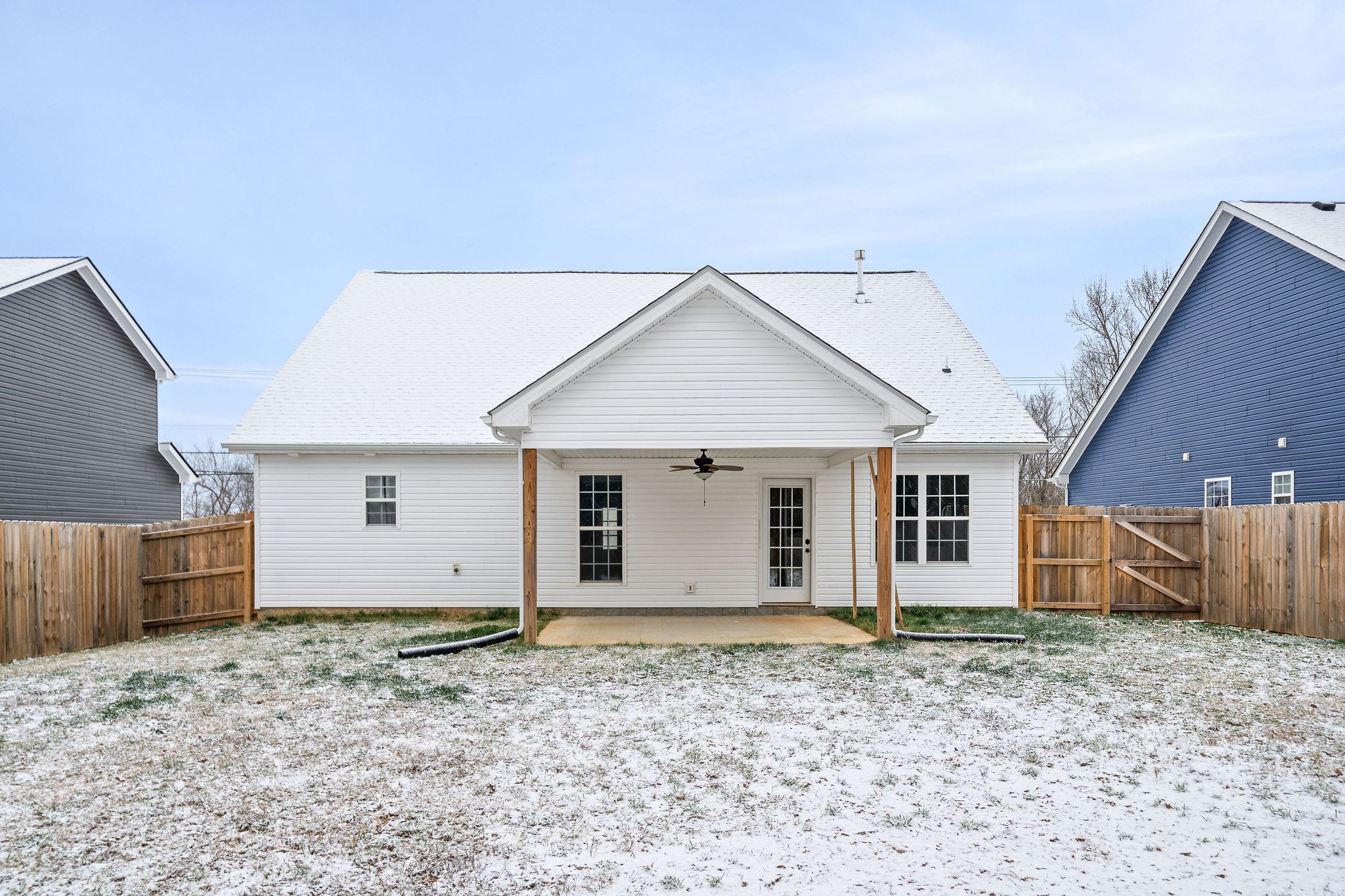 472 Hawkins Road Clarksville, TN 37040 - Photo 33 of 33 a view of a house with a yard