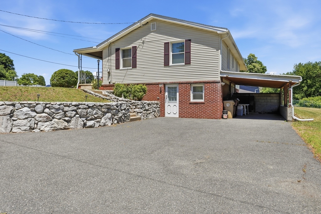 88 Roy Street Ludlow, MA 01056 - Photo 32 of 36