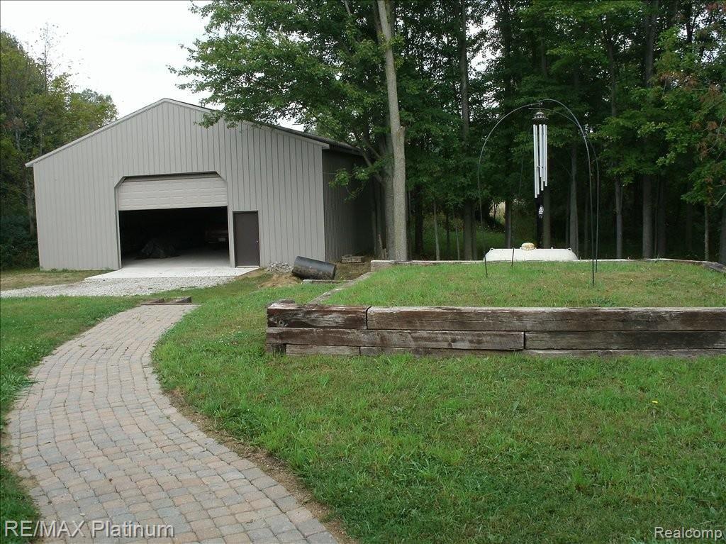9710 West Vogt Road Fowlerville, MI 48836 - Photo 10 of 25 BRICKPAVERS