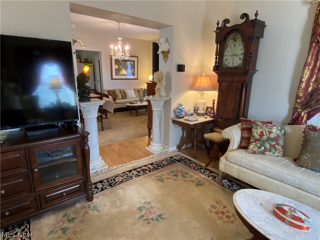 101 Ridgeway Street Struthers, OH 44471 - Photo 5 of 44 Gallery Image 5