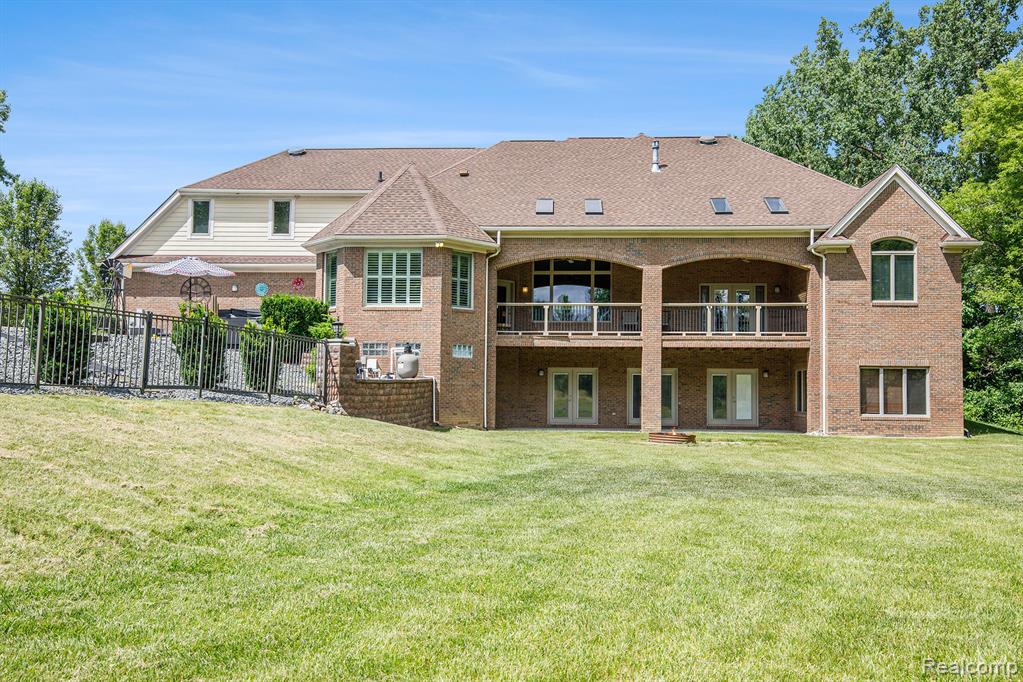 8670 Country Manor Drive Romeo, MI 48065 - Photo 46 of 50