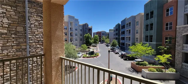 $1,298 | 38 East Serene Avenue, Unit 204, Las Vegas, NV 89123