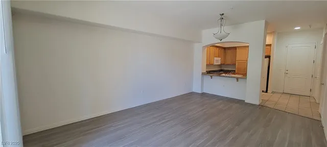 $1,298 | 38 East Serene Avenue, Unit 204, Las Vegas, NV 89123