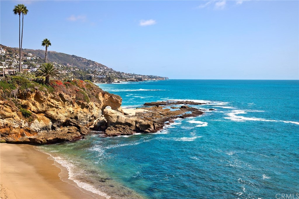 23 Montage Way Laguna Beach, CA 92651 - Photo 21 of 48 a view of a field with an ocean