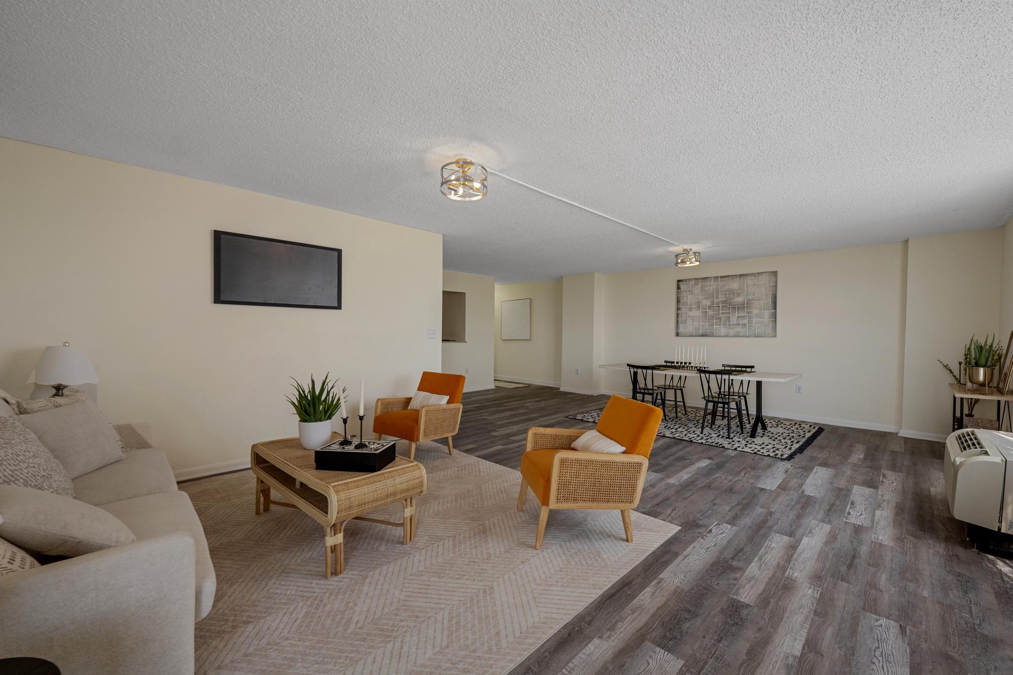 205 East Joppa Road, Unit 1505 Towson, MD 21286 - Photo 6 of 32 Living 3